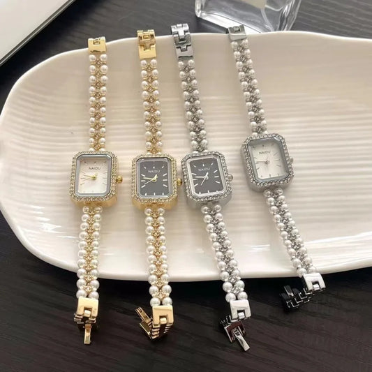 Luxury Pearl-Studded Strap Women’s Quartz Watch – Elegant Bracelet Gift